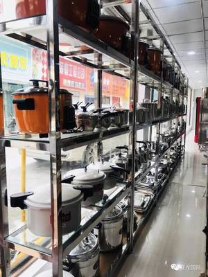 熱烈祝賀南陽(yáng)地區(qū)最具特色的廚具工廠店盛大開(kāi)業(yè)！